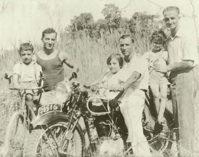 Kalymnos move from Greece to Darwin, Australia - 1927 - Pikos